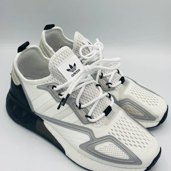👟 NewUnisex Adidas ZX 2K Boost Athletic Shoe - Picture 2 of 7